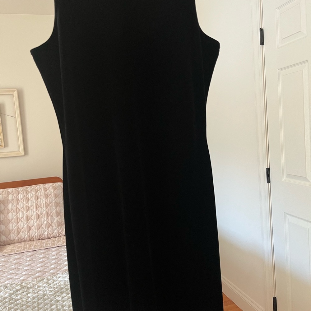 Elegant Black Sleeveless Maxi Dress